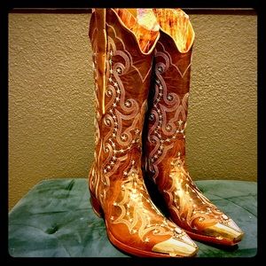 Old Gringo Woman’s Cowboy boots.